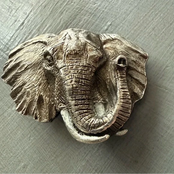 VINTAGE Elephant Bergamot Dragon Designs Belt Buckle